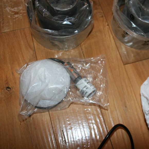 Rezek Spiral Pendants / Ron Rezek Lighting - Picture 7 of 10